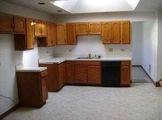 1672 224th Ct, Sauk Village, IL