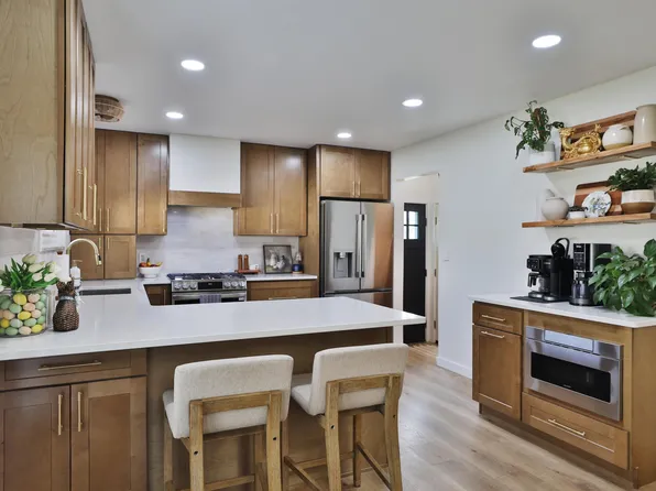 1167 Reed Circle Dr, Columbus, OH 43224