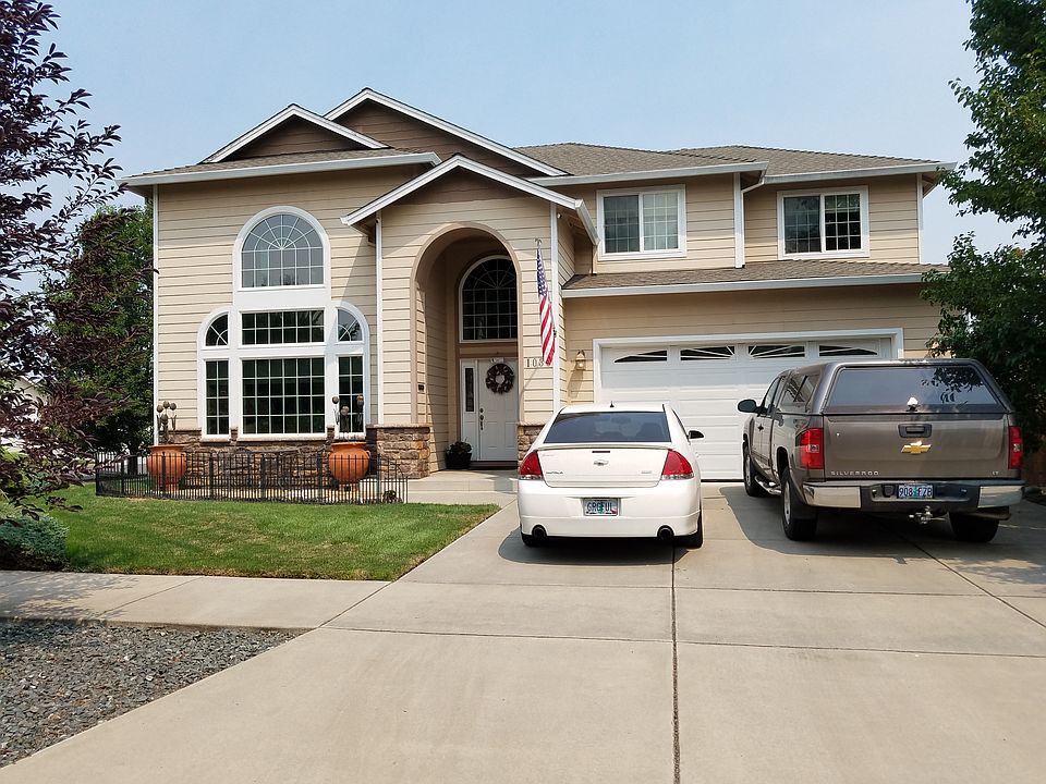 1st image of 1030 Highbury Dr
