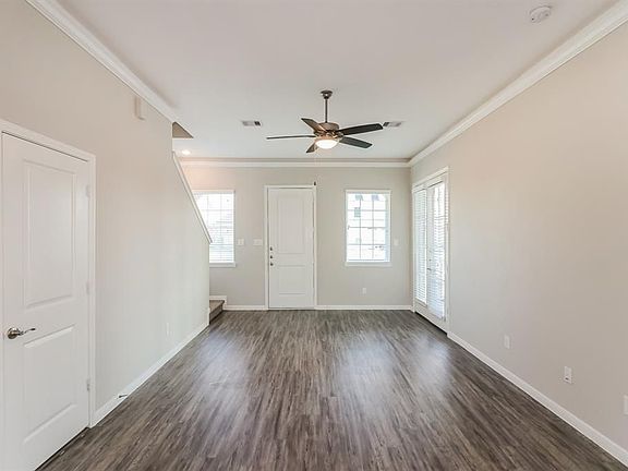 2nd image of 6523 Gray Birch Ln