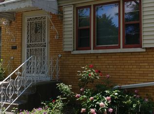 8438 S Ingleside Ave, Chicago, IL 60619