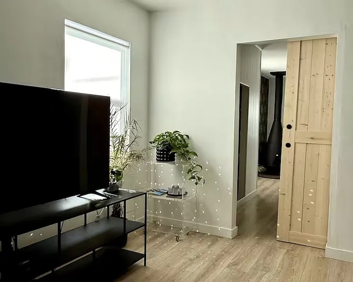 5645 Auckland Ave #1/2 — Photo 4