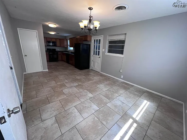 2707 Byrne Pl — Photo 8