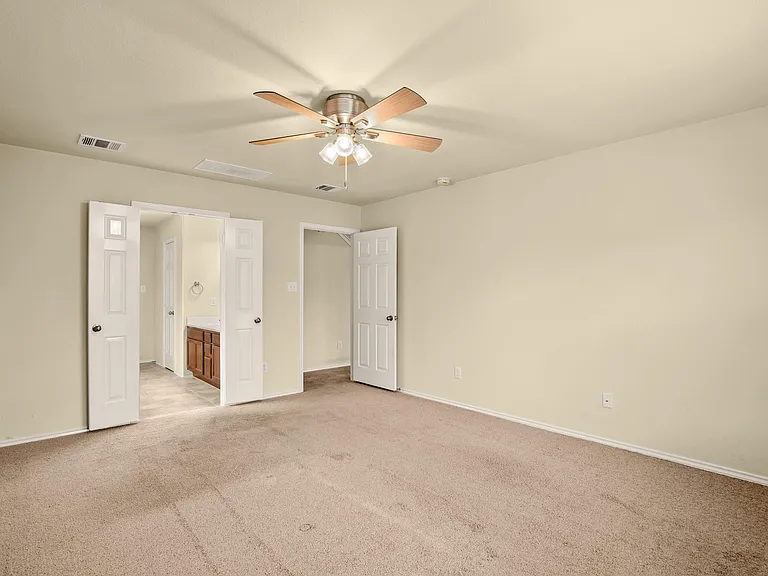18716 Derby Hill Ln — Photo 17