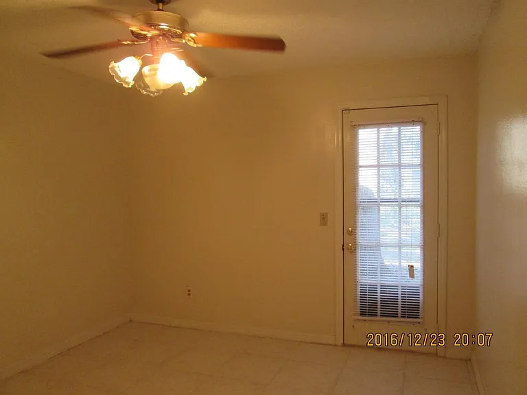2nd guest Bedroom