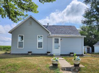 880 Parker St, Stanhope, IA 50246