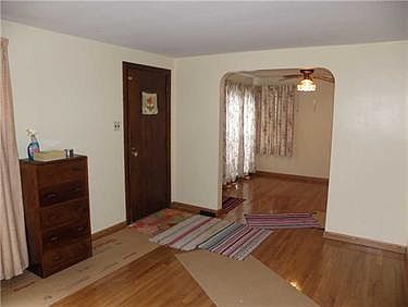 5th image of 1130 Highview Dr