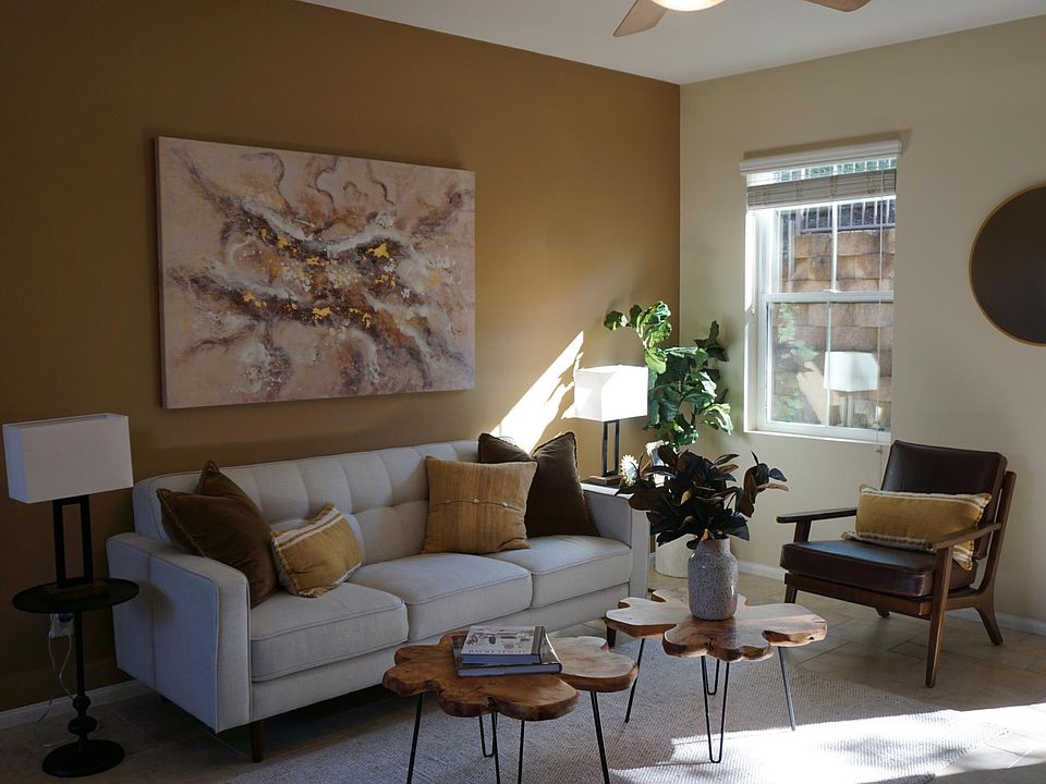 1st image of 17009 Avenida Visalia