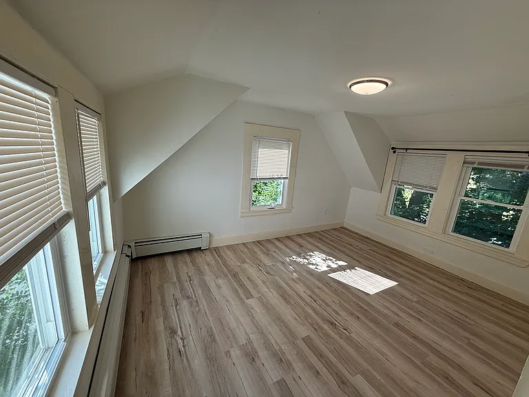 2 Nash Rd — Photo 9