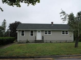 20 Milton St, Fairhaven, MA 02719