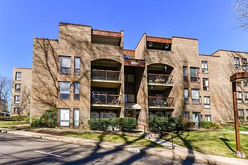 11220 Chestnut Grove Sq #223 Photo 1
