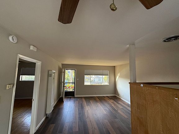 5th image of 1500 S Claremont St APT F