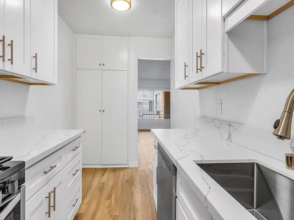 1st image of 5917 Chula Vista Way #15