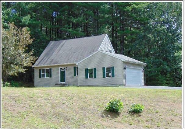 2nd image of 51 Castlewood Dr