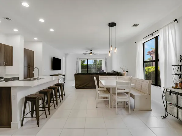 4919 Coquina Place, Westlake, FL 33470