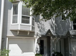 19 Hemingway St, Pittsburgh, PA 15213