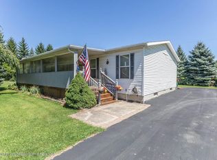 6977 S Saint Clair Rd, Saint Johns, MI 48879