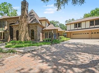 315 Oakview Cir, Seabrook, TX 77586