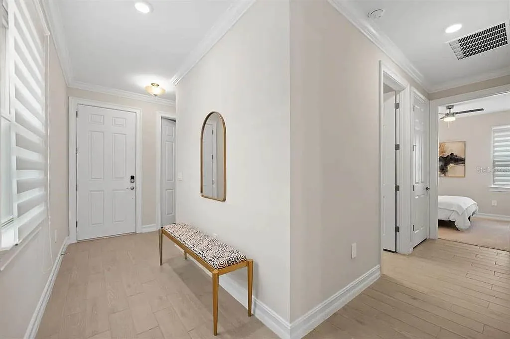 3 bed, 2.0 bath, 1602 sqft, $2,750 — Photo 2