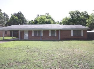700 N Lane Wells Dr, Longview, TX 75604
