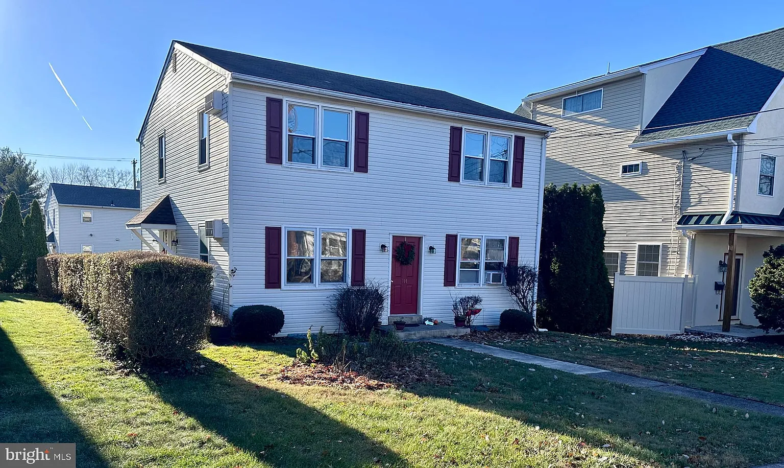 204 Harvey Ave photo 1