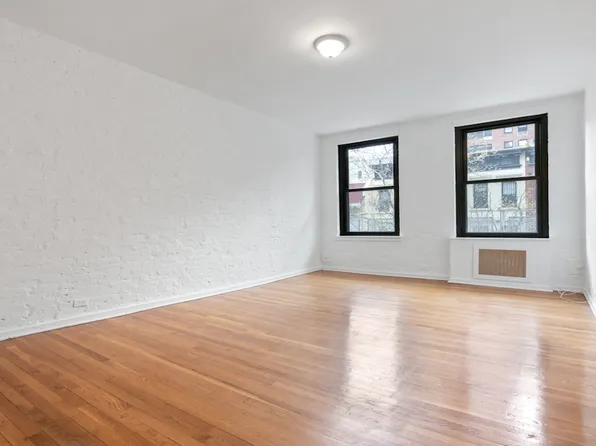 321 East 69th Street image 1 of 5