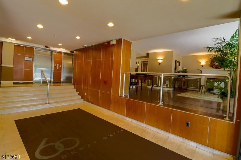 1st image of 60 Parkway Dr E APT 5M