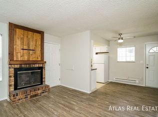 944 N 19th St, Colorado Springs, CO 80904