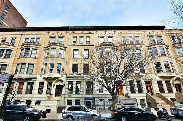 Rented by Balass Ralph, LREB | media 9