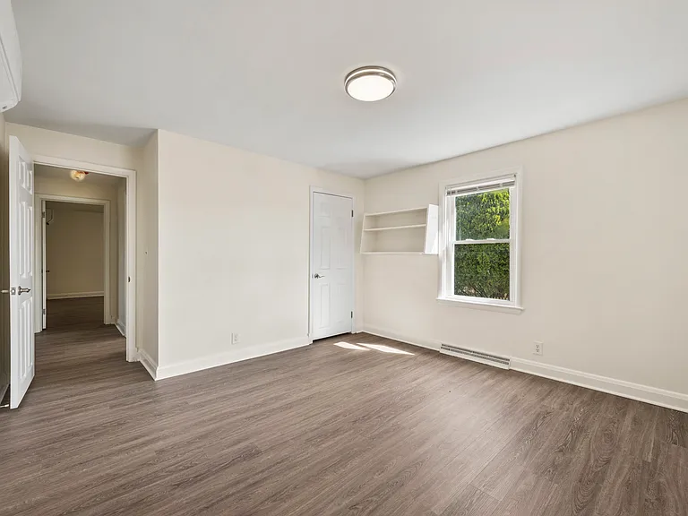 9432 Lyons Mill Rd — Photo 12