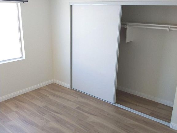 5th image of 25555 New Chicago Ave APT O