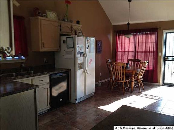 2nd image of 5471 Kayla Dr