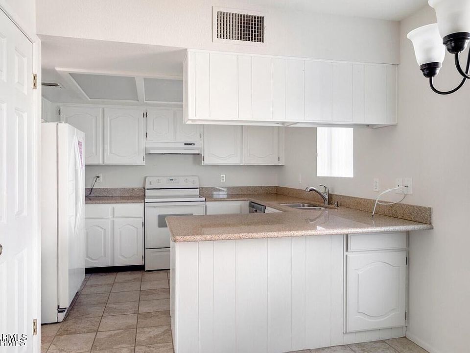 1st image of 12222 N PARADISE VILLAGE Parkway S #330