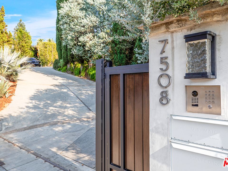 7508 Devista Dr, Los Angeles, CA 90046 | Zillow