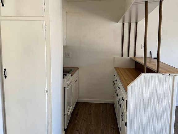 3rd image of 601 Eye St #611