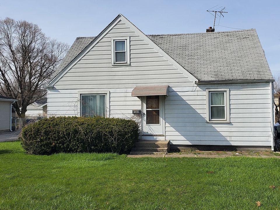 1st image of 232 E Medill Ave