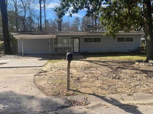 23 Lamont Dr, Little Rock, AR 72209
