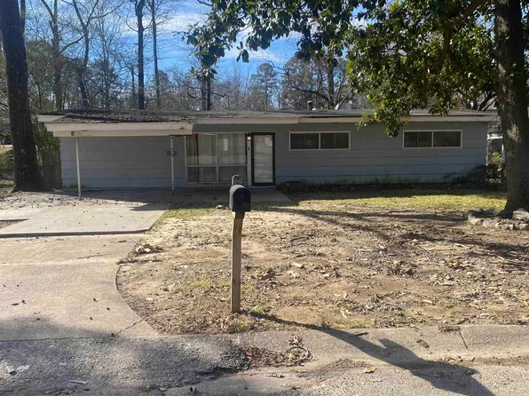 23 Lamont Dr, Little Rock, AR 72209