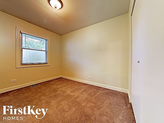 5th image of 742 Southwind Dr