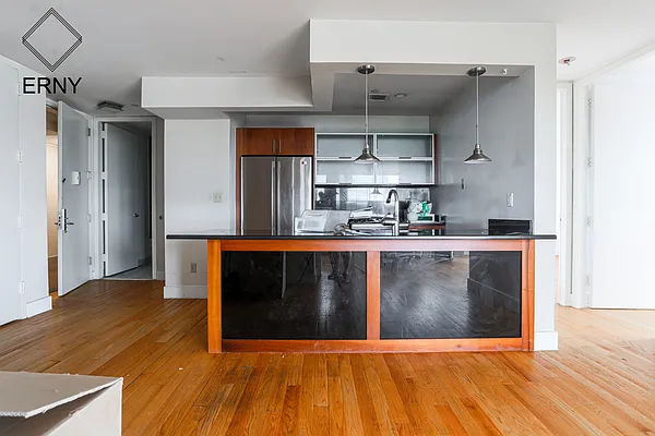 Rented by ERNY LLC | media 49