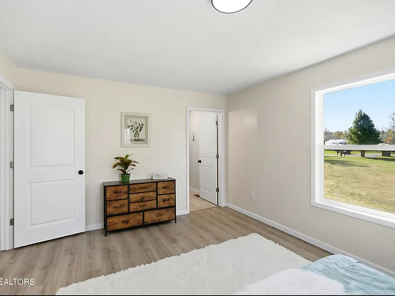 37 Windy Acres Dr — Photo 11