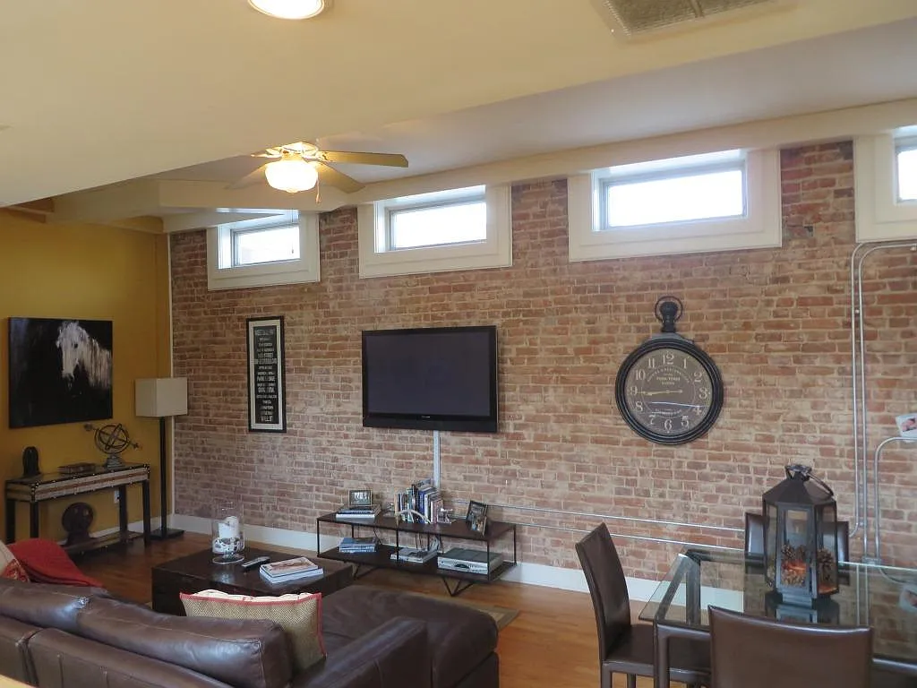 2 bed, 1500 sqft, $3,995 — Photo 2