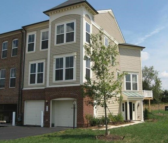 1st image of 9175 Lake Preston Ct