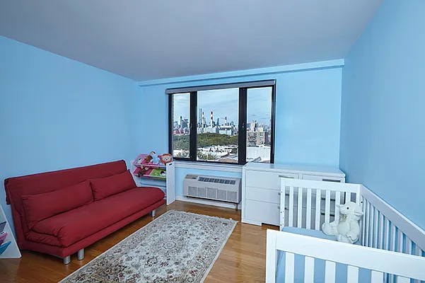 Sold by Mont Sky Real Estate | media 9