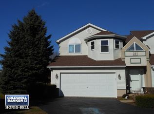 381 Inner Circle Dr, Bolingbrook, IL 60490