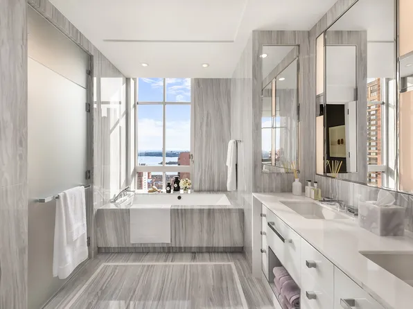 200 East 95th Street image 9 of 24