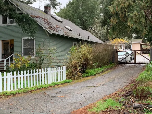 548 Lyding Ln, Sebastopol, CA 95472