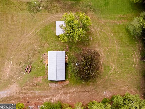 4th image of 10 Farm Rd