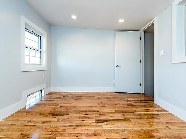 179 Stanhope St #3R — Photo 18