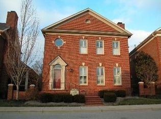 8513 Broecker Blvd, Louisville, KY 40241